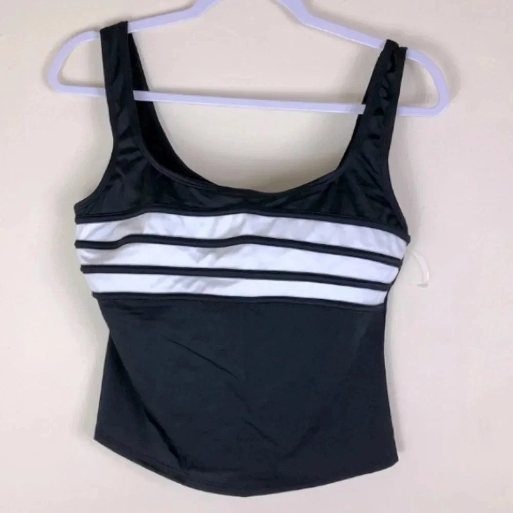 NWOT Longitude Three Stripe‎ Built-in Bra Swimsuit Top